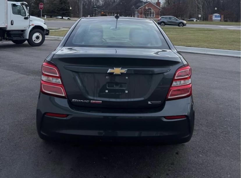 2016 Chevrolet Sonic LT Auto