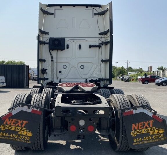 2022 FREIGHTLINER CASCADIA