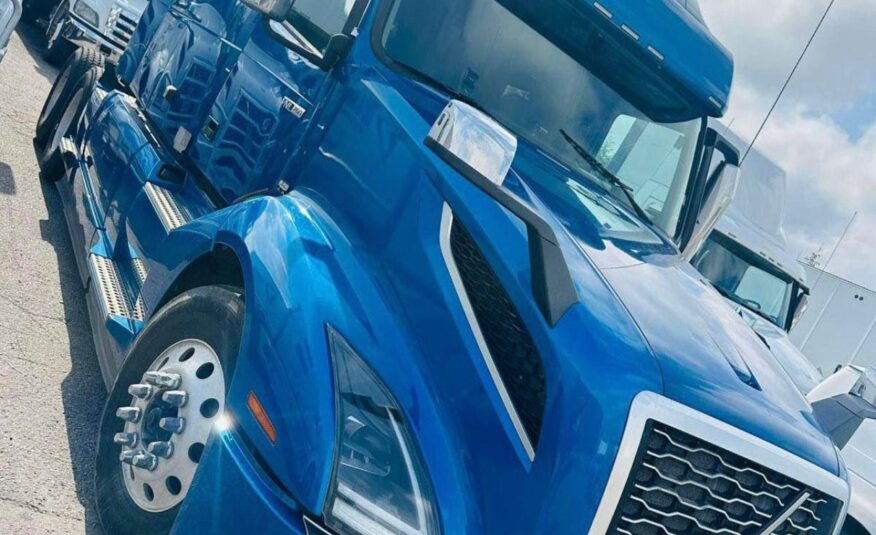 2019 VOLVO VNL 760